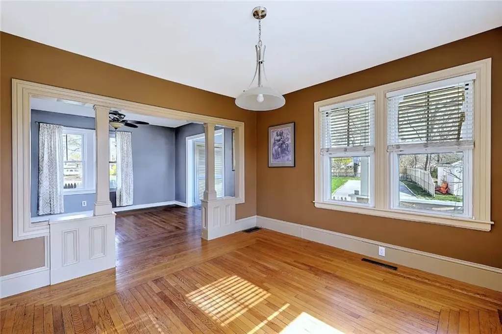 4 Wamsetta Avenue East Providence RI 02915