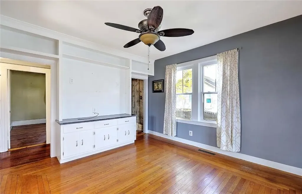 4 Wamsetta Avenue East Providence RI 02915