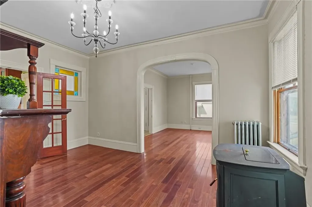 6 Hammond Street Providence RI 02909