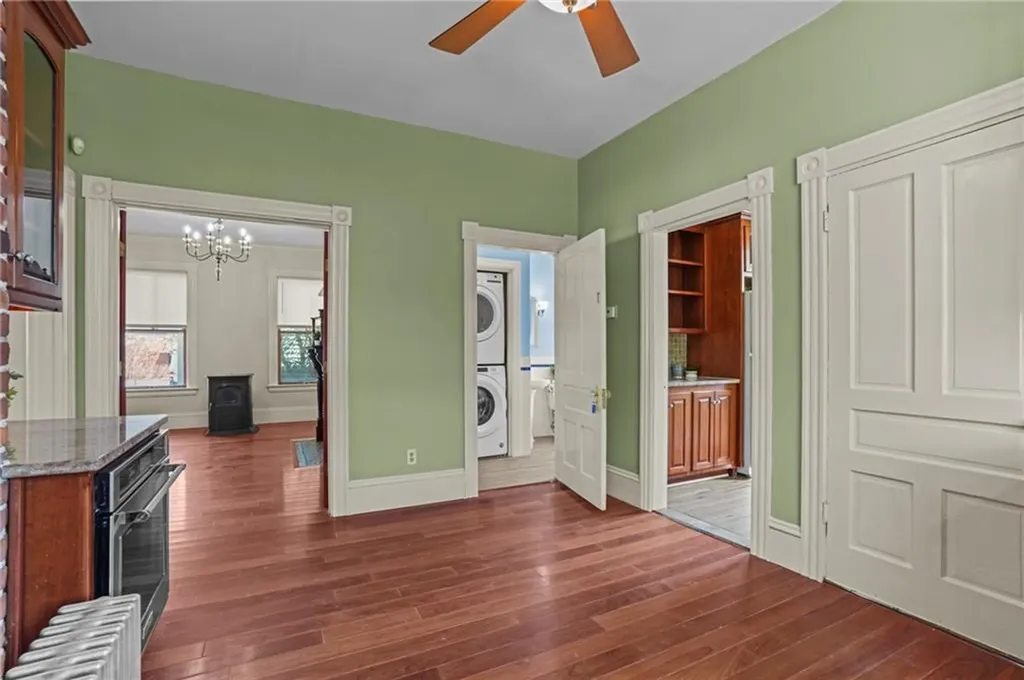 6 Hammond Street Providence RI 02909