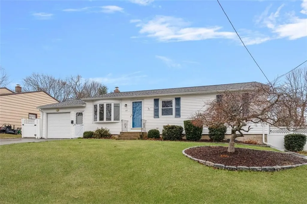 37 Oriole Avenue West Warwick RI 02893