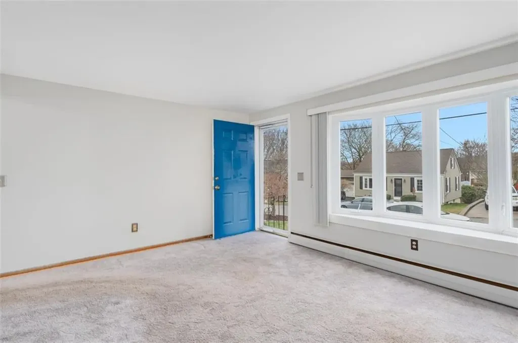 37 Oriole Avenue West Warwick RI 02893