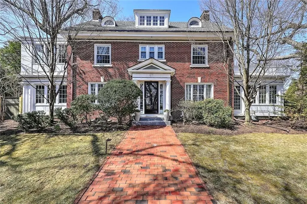 97 Loring Avenue Providence RI 02906