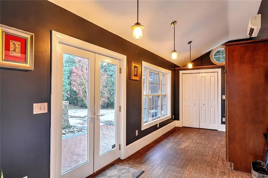 97 Loring Avenue Providence RI 02906