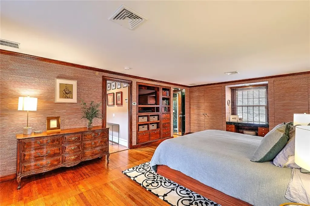 97 Loring Avenue Providence RI 02906