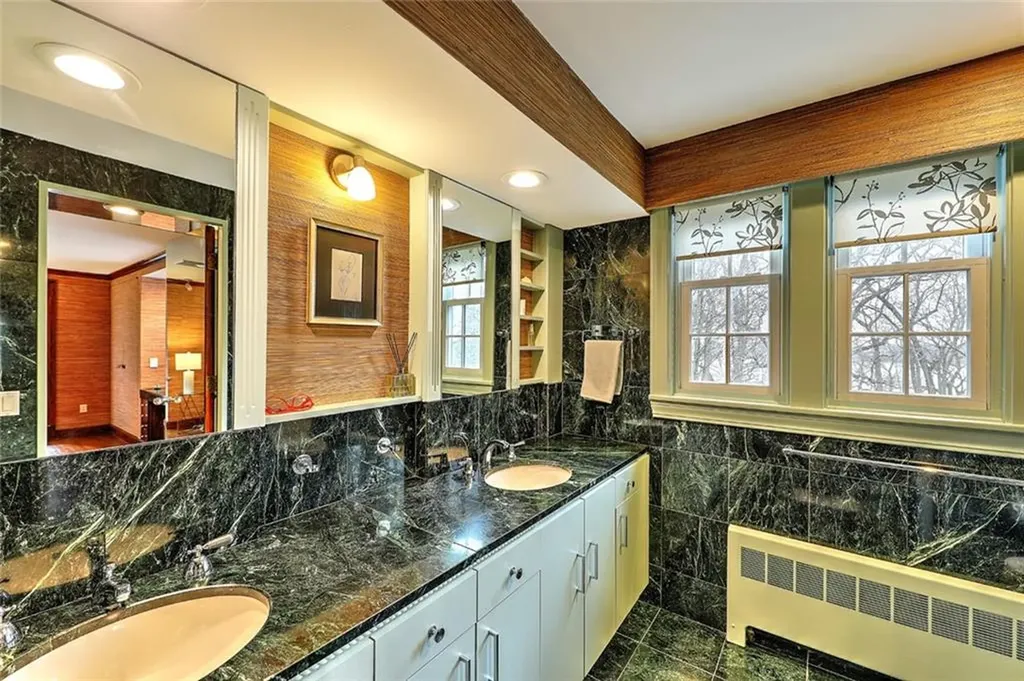 97 Loring Avenue Providence RI 02906