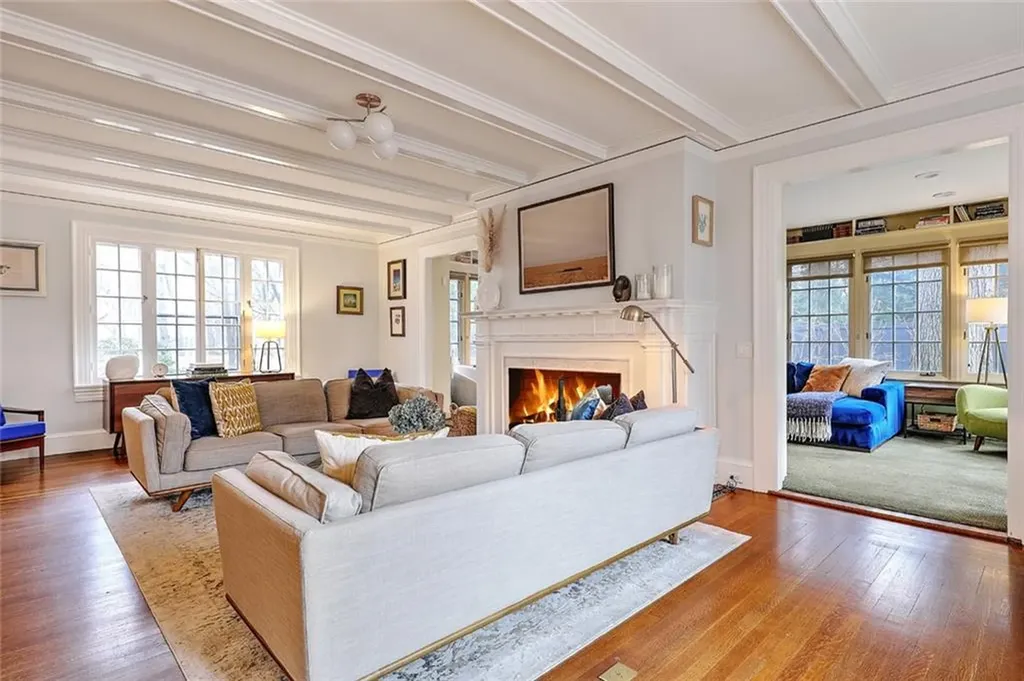 97 Loring Avenue Providence RI 02906