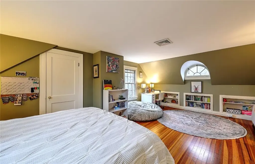 97 Loring Avenue Providence RI 02906
