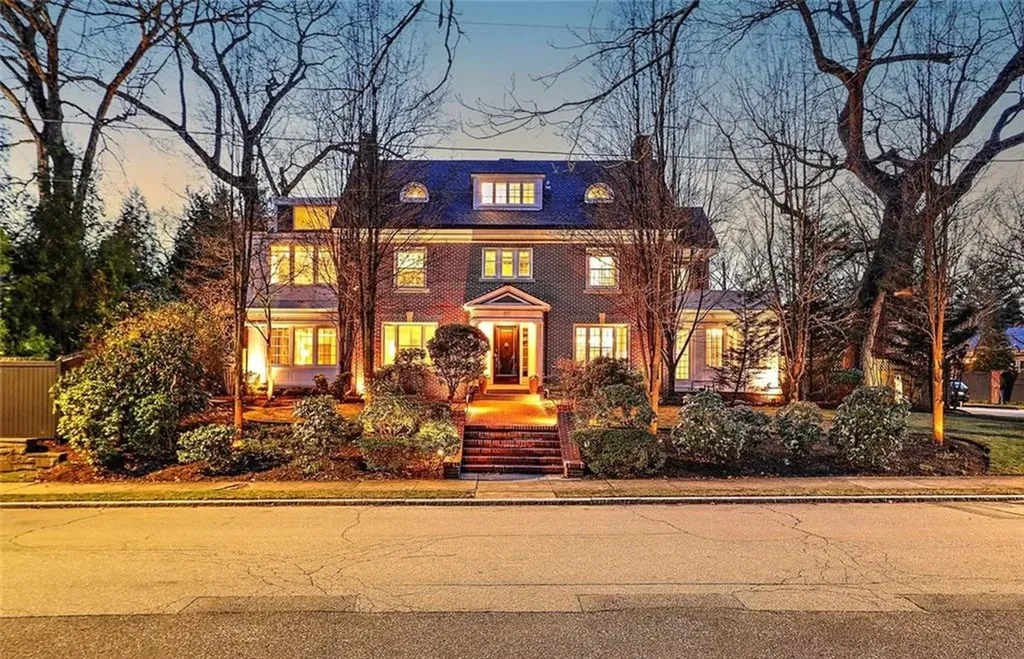97 Loring Avenue Providence RI 02906