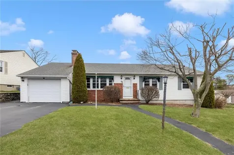 7 Salem Avenue Cranston RI 02920