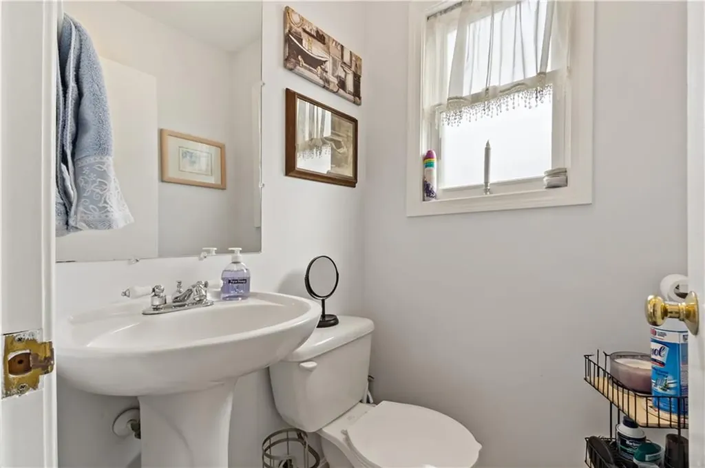 14 Meadowview Terrace Westerly RI 02891