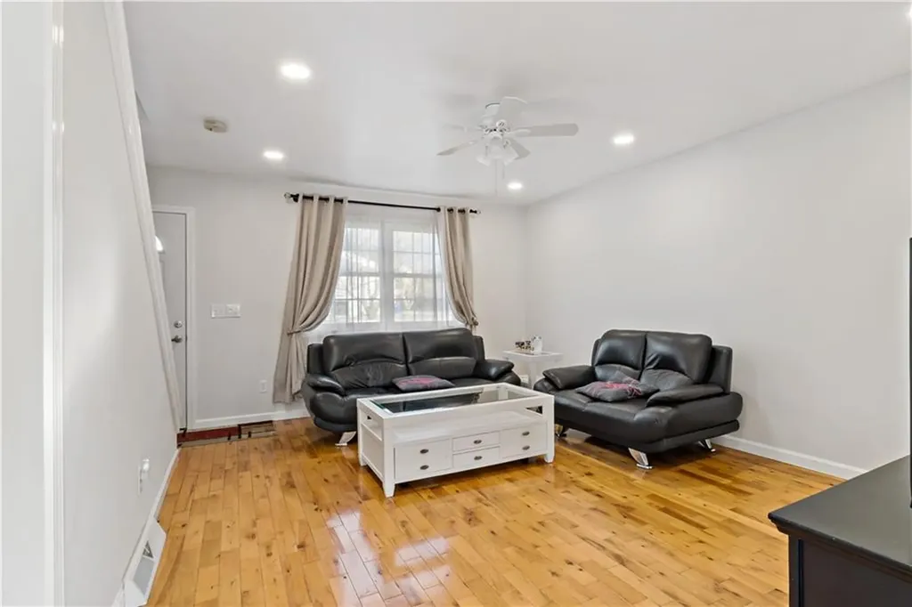 14 Meadowview Terrace Westerly RI 02891