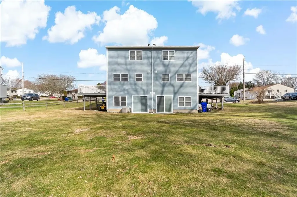 14 Meadowview Terrace Westerly RI 02891