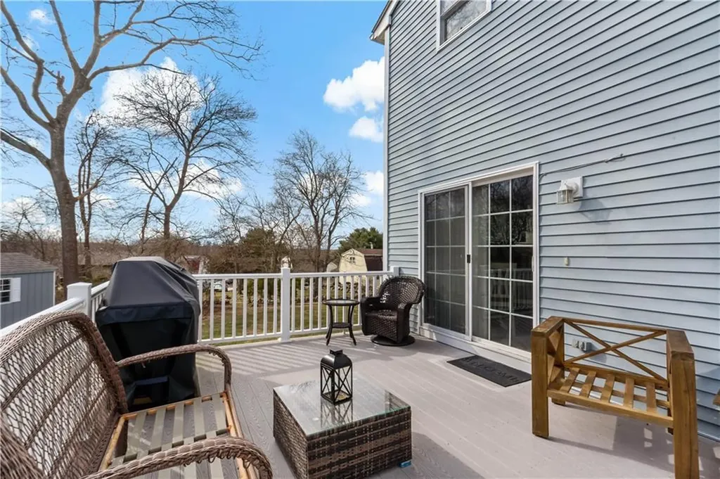 14 Meadowview Terrace Westerly RI 02891