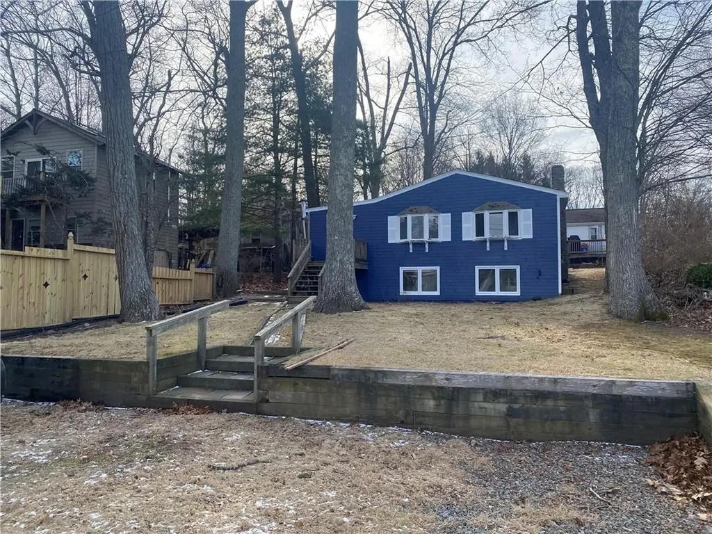 167 Waterman Lake Drive Glocester RI 02814