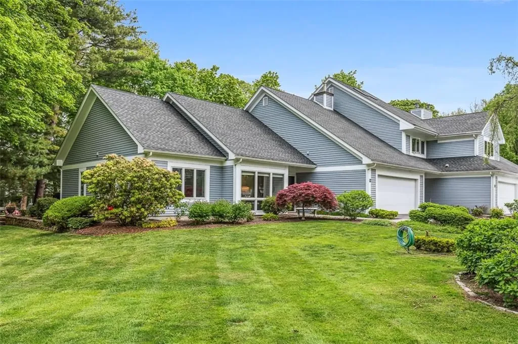 26 Bagy Wrinkle Cove Warren RI 02885