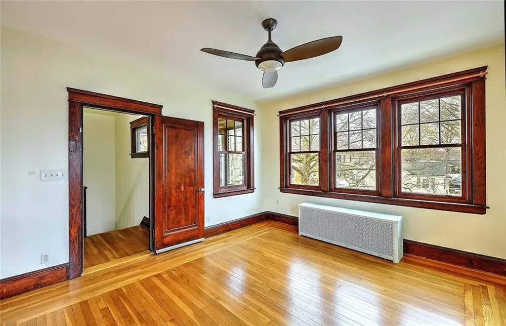 371 Mount Pleasant Avenue Providence RI 02908