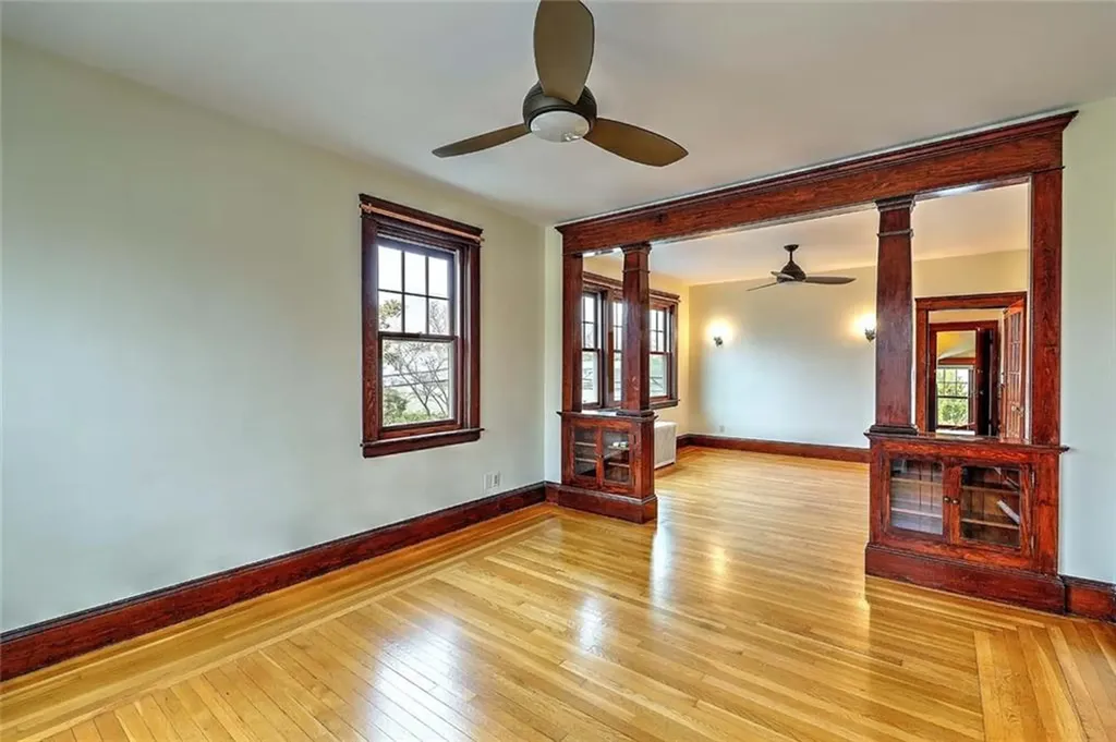 371 Mount Pleasant Avenue Providence RI 02908