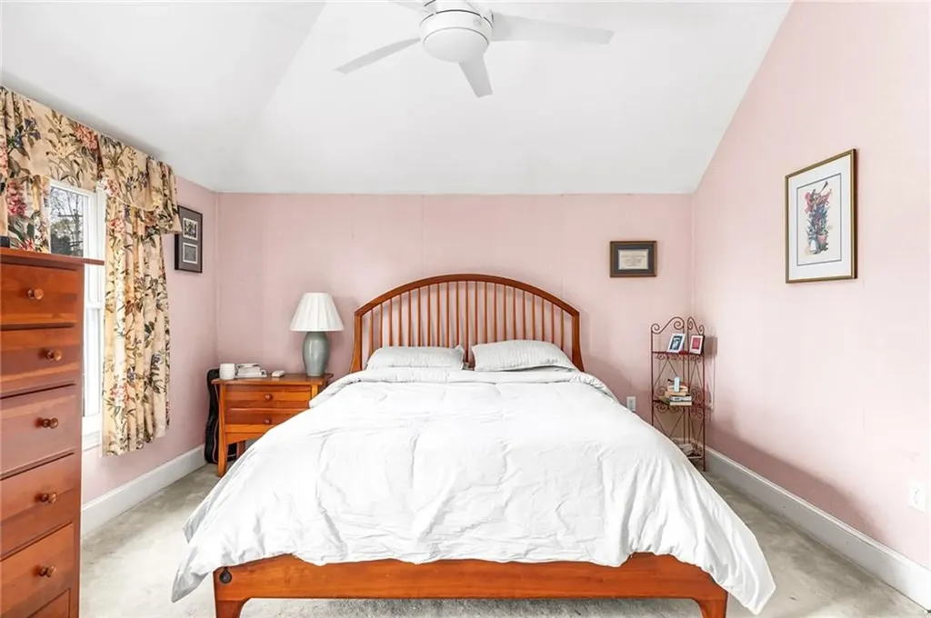 35 Touisset Road Warren RI 02885