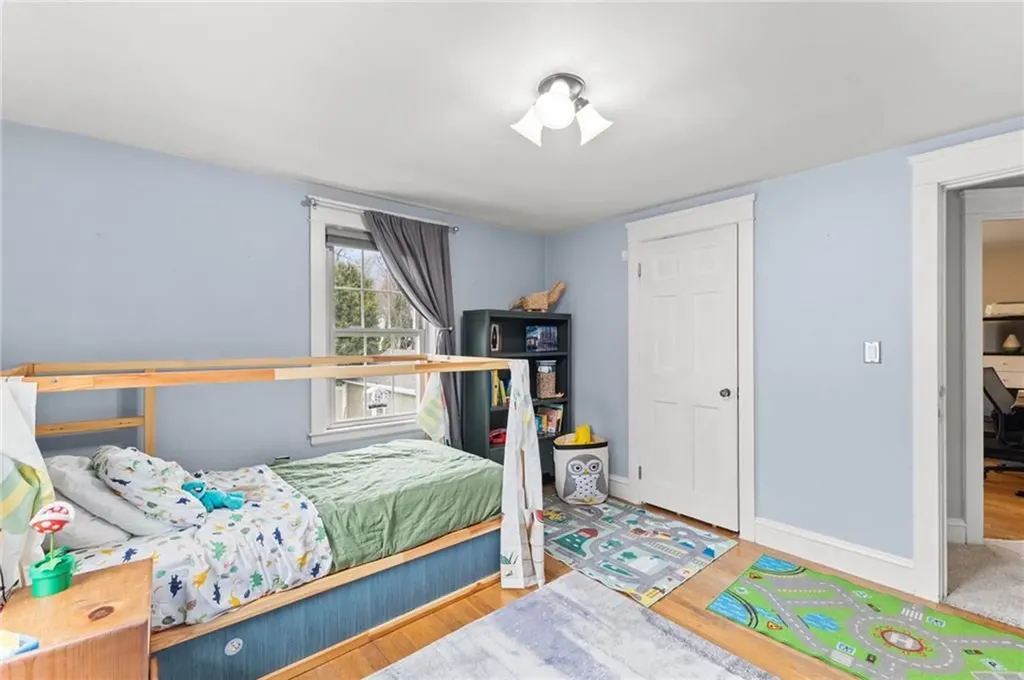 409 Eaton Street Providence RI 02908