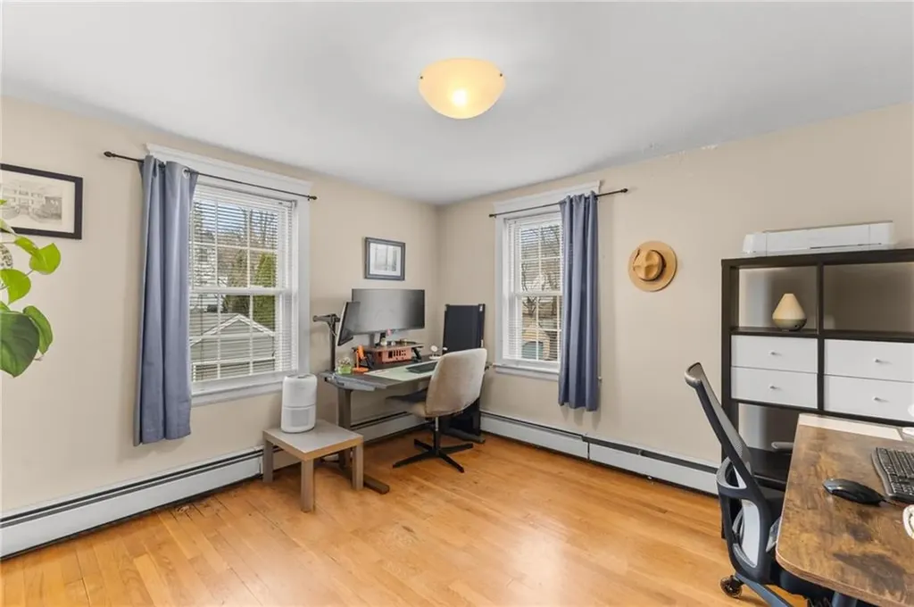409 Eaton Street Providence RI 02908