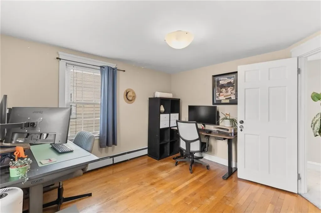 409 Eaton Street Providence RI 02908