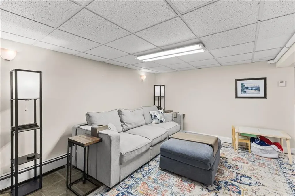 409 Eaton Street Providence RI 02908