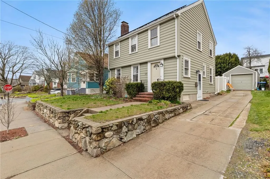 409 Eaton Street Providence RI 02908