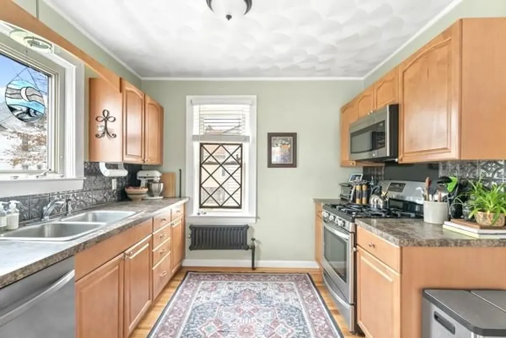 226 Roger Williams Avenue Providence RI 02907