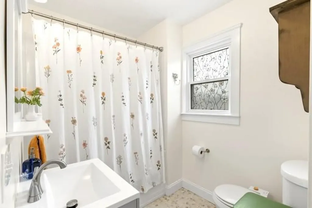 226 Roger Williams Avenue Providence RI 02907