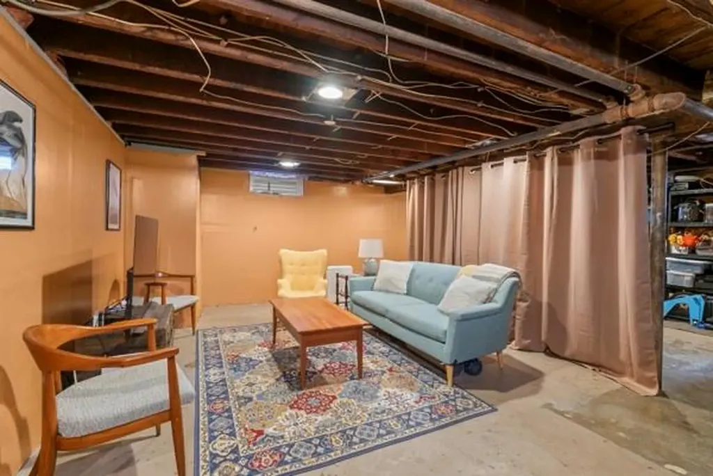 226 Roger Williams Avenue Providence RI 02907