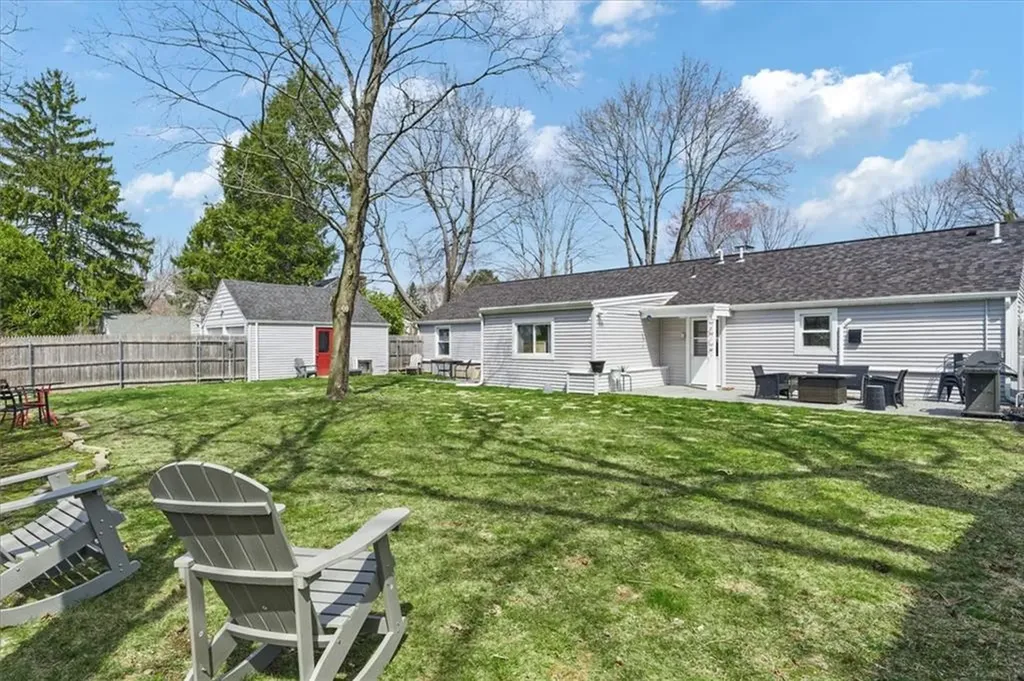 177 Overfield Road East Greenwich RI 02818