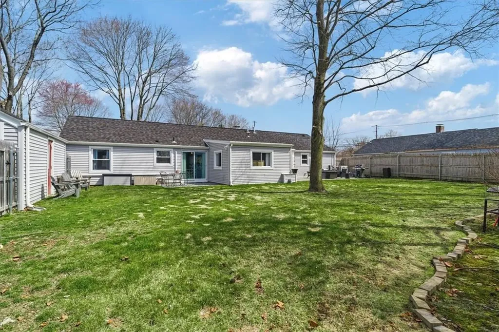 177 Overfield Road East Greenwich RI 02818