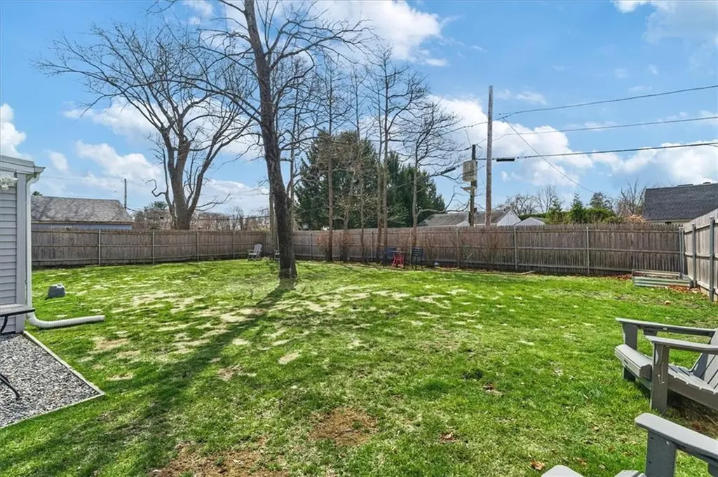 177 Overfield Road East Greenwich RI 02818