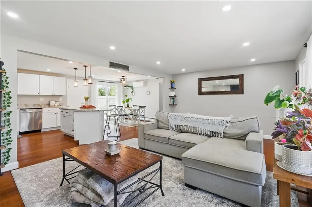 177 Overfield Road East Greenwich RI 02818