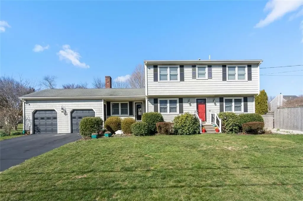 41 Wampanoag Drive Portsmouth RI 02871