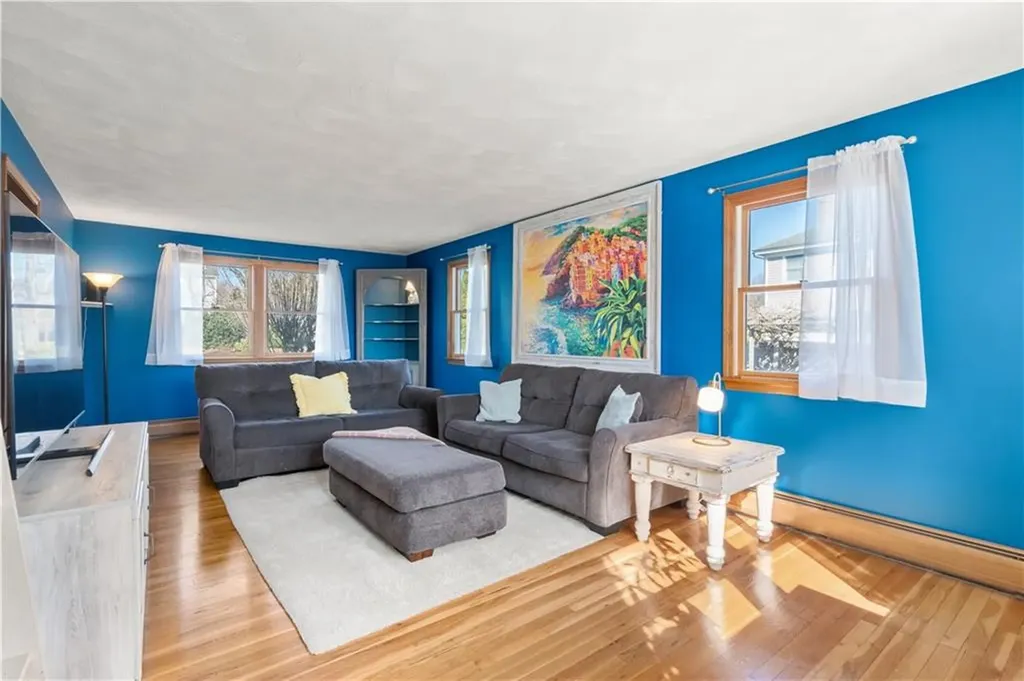 41 Wampanoag Drive Portsmouth RI 02871