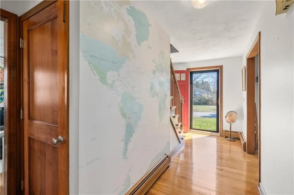 41 Wampanoag Drive Portsmouth RI 02871