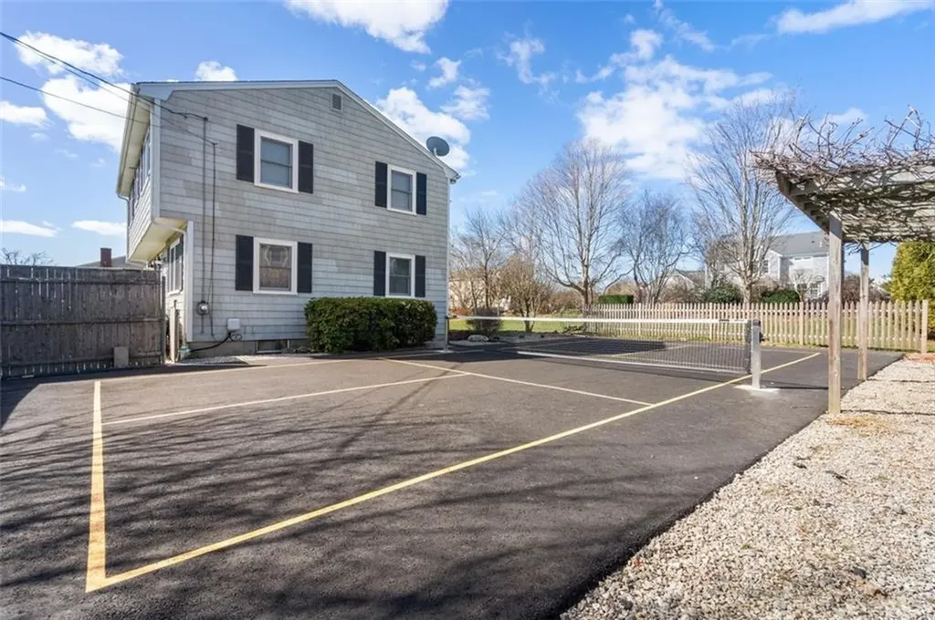 41 Wampanoag Drive Portsmouth RI 02871
