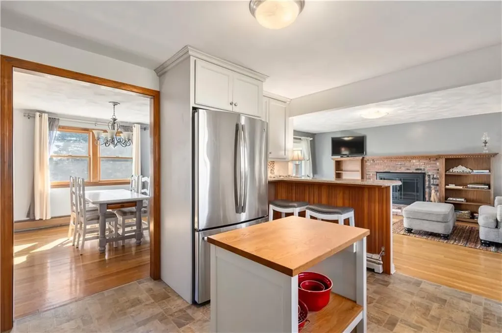 41 Wampanoag Drive Portsmouth RI 02871