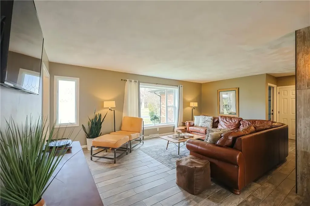 28 Downing Drive West Warwick RI 02893