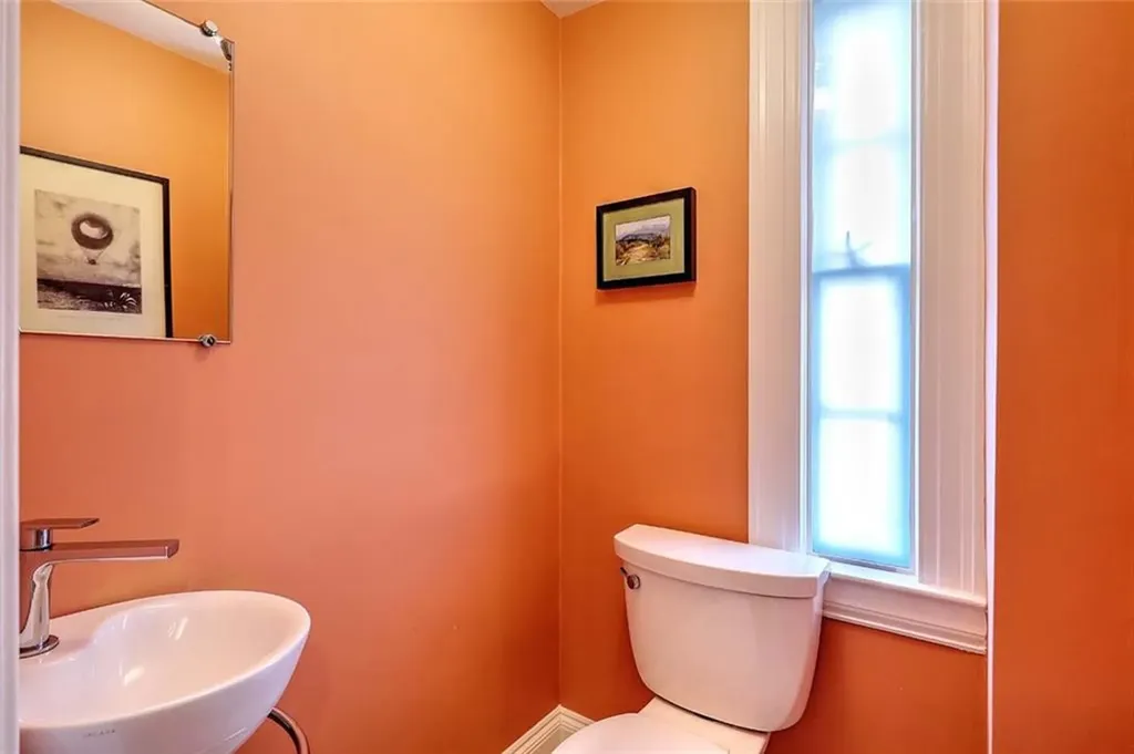 131 Laurel Avenue Providence RI 02906