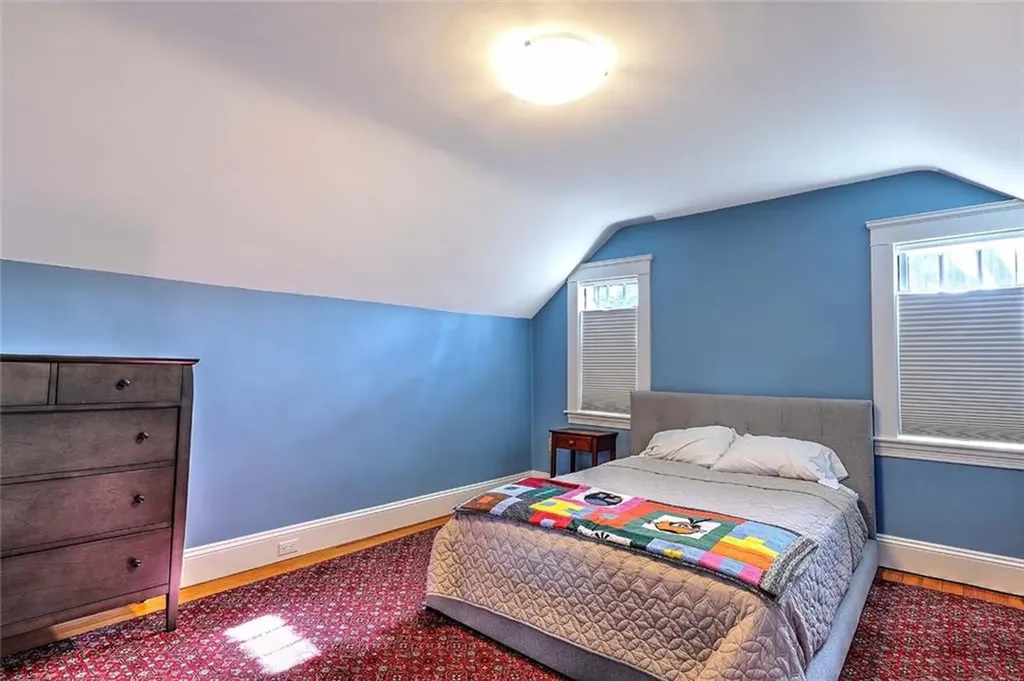 131 Laurel Avenue Providence RI 02906