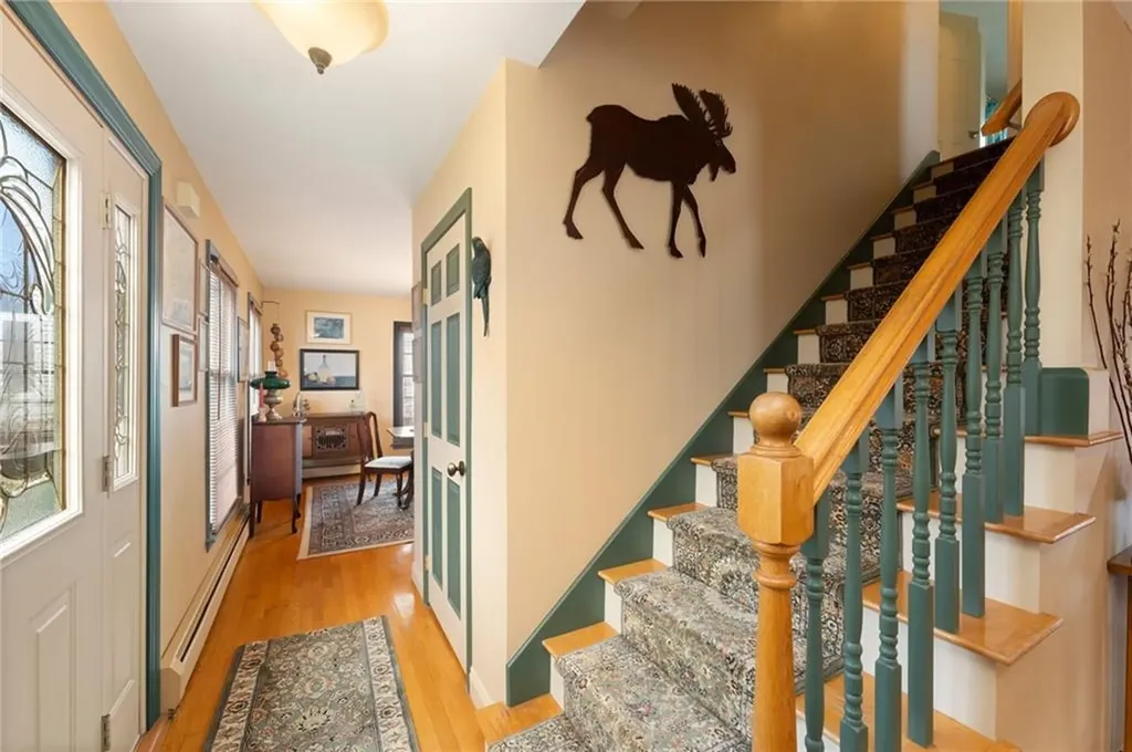 253 Chapmans Avenue Warwick RI 02886