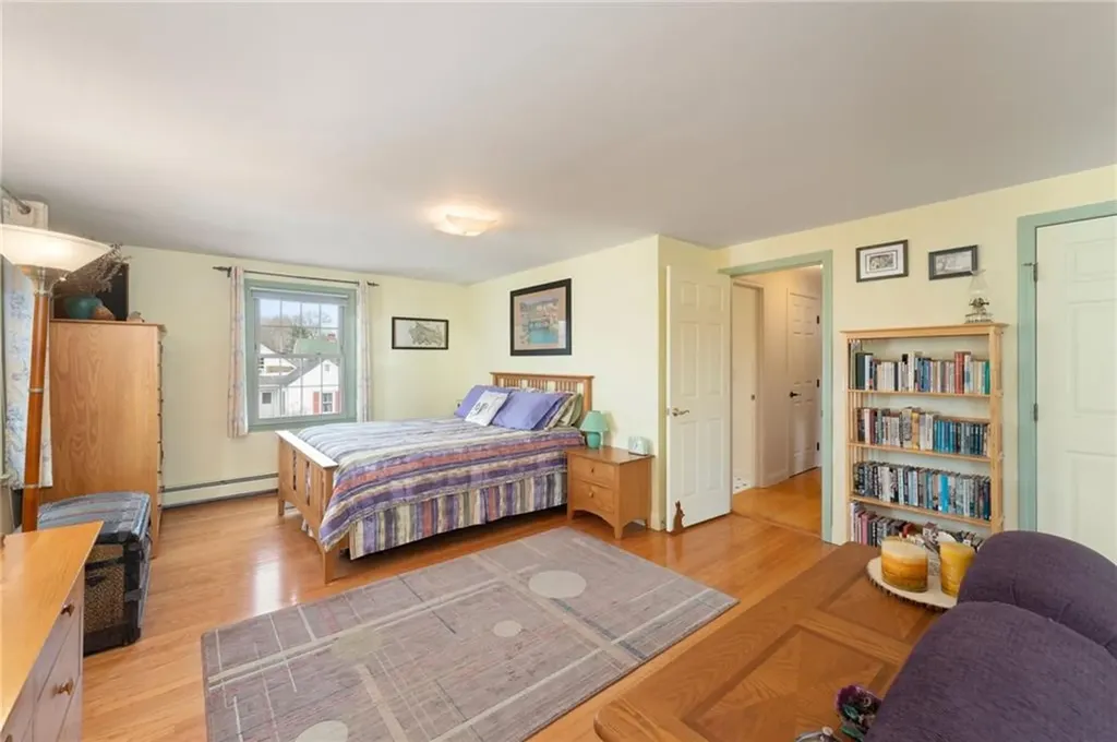 253 Chapmans Avenue Warwick RI 02886