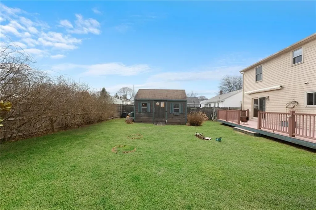 253 Chapmans Avenue Warwick RI 02886