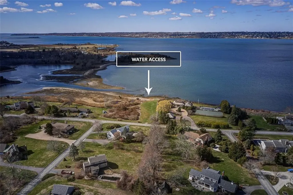 263 Indian Point Road Tiverton RI 02878