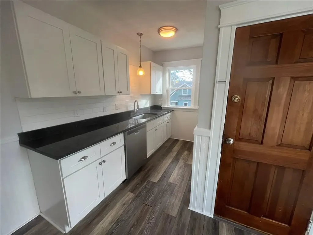 99 Lauriston Street Providence RI 02906