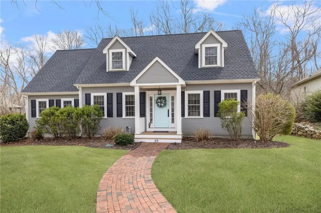 25 South Park Lane South Kingstown RI 02881