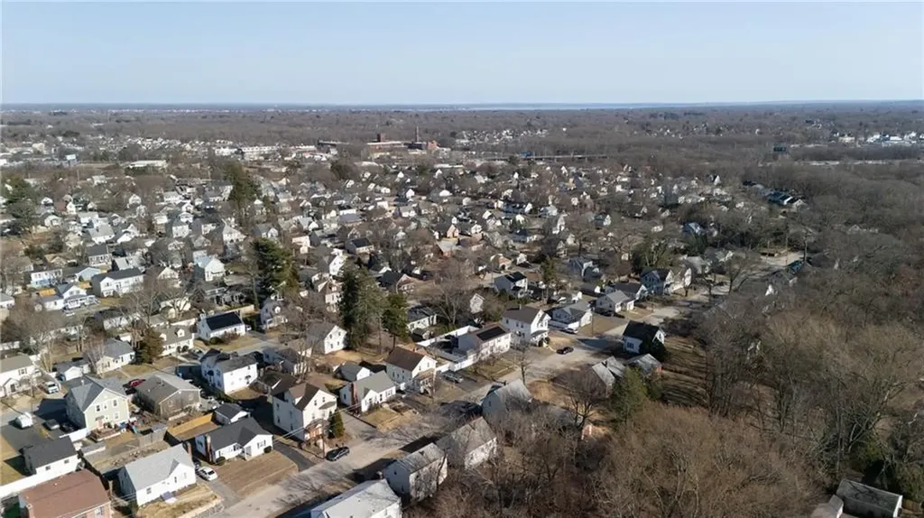 27 Hemlock Avenue Cranston RI 02910